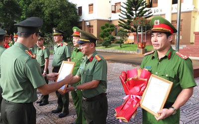 Đắk Nông triệt phá đường dây làm giả tài liệu, con dấu và lừa đảo chiếm đoạt hơn 10 tỷ đồng