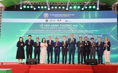 Metro Nhổn - ga Hà Nội trở thành biểu tượng cho cam kết Net Zero của Hà Nội