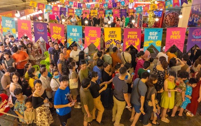 Bùng nổ lượng du khách đến thành phố Đà Nẵng
