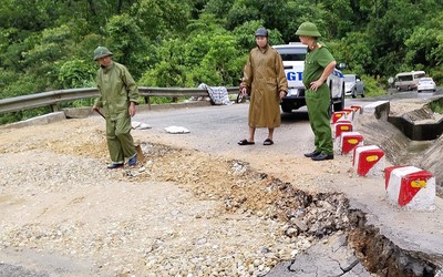 “Dốc tử thần” xuất hiện vết sụt lún gần 50m, đe doạ phương tiện lưu thông