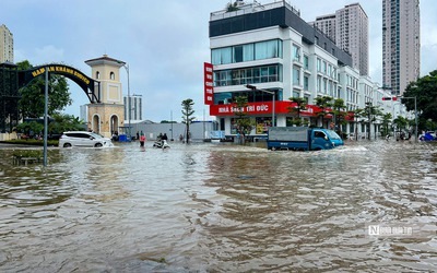 Hà Nội: Nhiều khu đô thị chìm trong biển nước