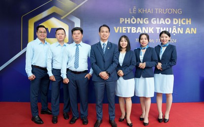 Vietbank và “cú đúp” trong ngày khai trương Điểm Giao dịch thứ 119