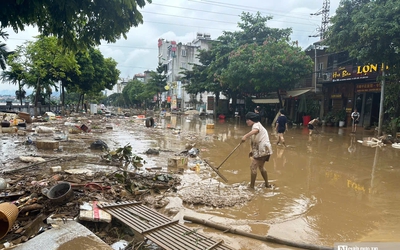 Bản tin 13/9: Người dân vùng ngập lụt nên làm gì sau khi nước rút?