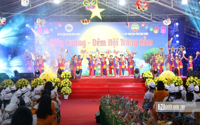 Trung thu đặc biệt của các em nhỏ vùng biên tỉnh Bình Phước