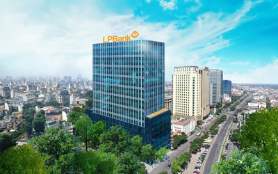 LPBank dời lịch họp ĐHĐCĐ bất thường sang tháng 11/2024