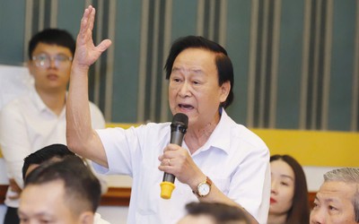 "Với khẩu hiệu dân giàu - nước mạnh, cái gì không làm giàu thì chúng ta bỏ"