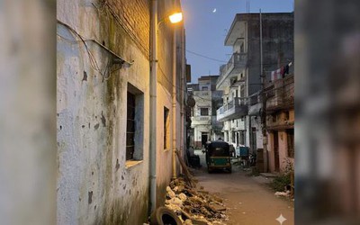 Trèo tường vào nhà bạn gái, nam thanh niên 18 tuổi bị điện giật tử vong