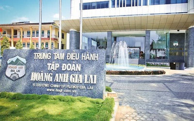 HAGL tiếp tục “dọn nợ”