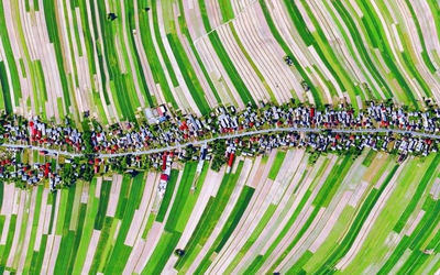 Ngôi làng độc đáo với 6.000 người dân sống trên cùng một con đường