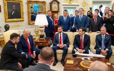 Ông Trump muốn đóng băng chiến sự, ông Vance lấp lửng chuyện bán Tomahawk