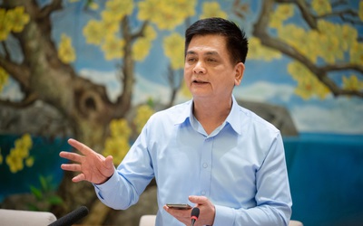 "Bất động sản tăng phi mã, công chức cũng không thể mua được nhà"