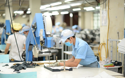 Doanh thu giảm, May Hữu Nghị vẫn vượt kế hoạch lợi nhuận sau 9 tháng