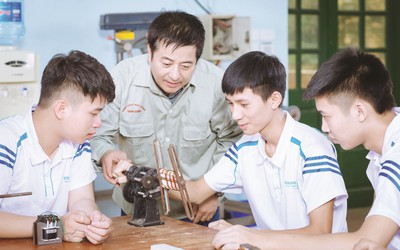 Đề xuất bổ sung loại hình trung học nghề cùng bậc học với THPT