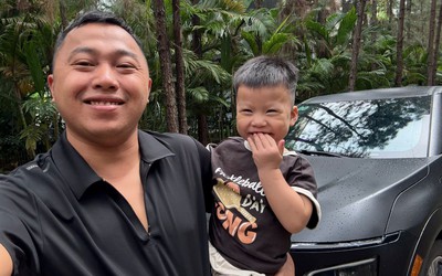 Thầy dạy lái xe bằng VinFast VF 7 chạy 55.000 km sau 9 tháng: “Tiết kiệm 150 triệu đồng/năm, học viên khen sướng hơn xe xăng”