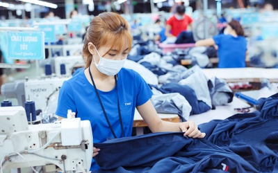 Hé lộ mức thu nhập tiền tỷ của lãnh đạo Dệt may TNG