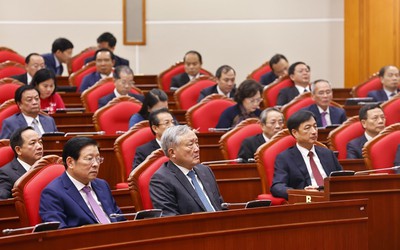 Quy định mới của Bộ Chính trị về công tác cán bộ