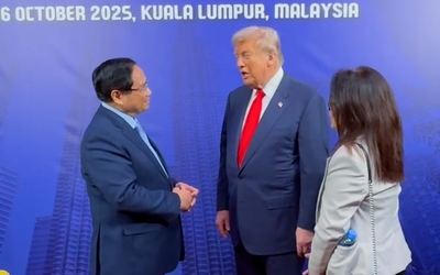 Thủ tướng chuyển lời mời Tổng thống Donald Trump sớm thăm Việt Nam