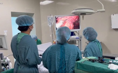 Người đàn ông 48 tuổi mắc u lách hiếm, được phẫu thuật thành công