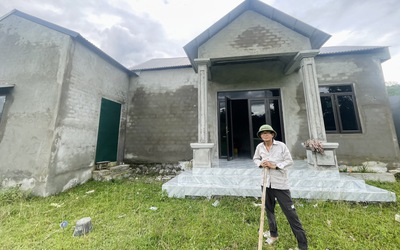 Mái ấm giữa đại ngàn: Giọt nước mắt hạnh phúc trong ngôi nhà mới