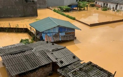 Thủ tướng kêu gọi "ai có của giúp của, ai có công giúp công"