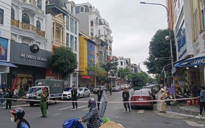 Cảnh sát đồng loạt phong tỏa, khám xét các tiệm vàng ở xứ Thanh