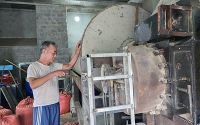 Chuyện chưa kể về “lão nông” quê Bác với khát vọng gìn giữ hạt gạo thời điểm mưa bão