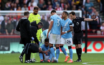 Man City nhận đòn chí mạng trong cuộc đua vô địch