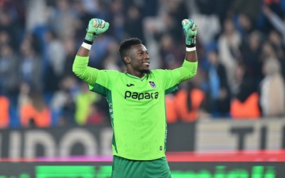 Thủ thành Onana lại khiến Man United rơi vào thế khó