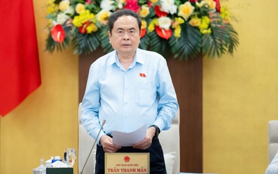 Uỷ ban Thường vụ Quốc hội xem xét công tác nhân sự
