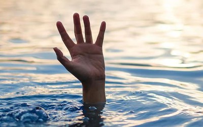 6 người trong cùng một gia đình chết đuối tại kênh chứa nước