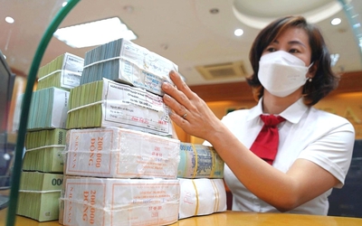 Ngân hàng đổ hàng triệu tỷ đồng vào cho vay bất động sản