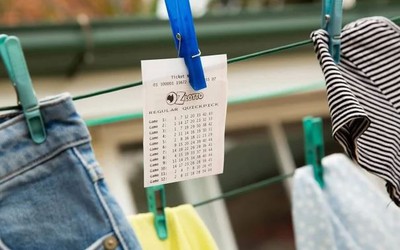 Trúng xổ số 260 tỷ đồng, chủ nhân tờ vé số vẫn "không thèm" đến nhận