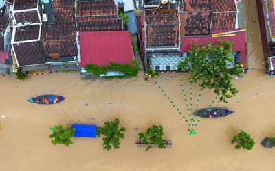 Hỗ trợ khẩn cấp 100 tỷ đồng cho Đà Nẵng khắc phục thiệt hại do mưa lũ