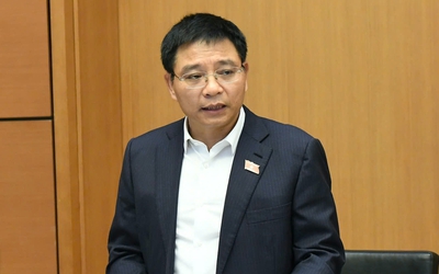 Giấy phép 25 ngành nghề bị bãi bỏ, Bộ trưởng nói "vẫn chưa đủ", sẽ cắt giảm thêm