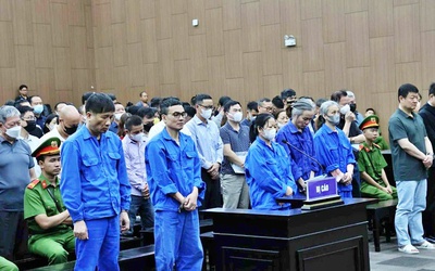 Cựu Phó Chủ tịch tỉnh Phú Thọ lĩnh án 3 năm 6 tháng tù vì đánh bạc