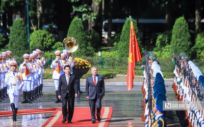 Chủ tịch nước Lương Cường chủ trì Lễ đón trọng thể Quốc vương Jordan