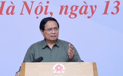 Khẩn trương xây lại 1.900 nhà sập đổ, 67.000 nhà tốc mái cho đồng bào miền Trung