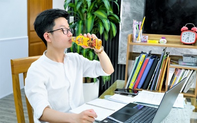 Number 1: Khi Gen Z sống bền đam mê với năng lượng sạch