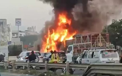 8 người thiệt mạng khi xe tải hỏng phanh tông trúng 6 phương tiện