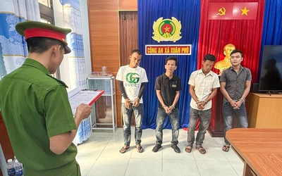 Đánh người gây thương tích vì 8 triệu đồng, 4 đối tượng bị bắt