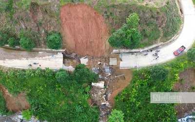 Quảng Ngãi: Đường ĐH.83 đứt gãy, quốc lộ qua Măng Đen bị trồi sụt nặng