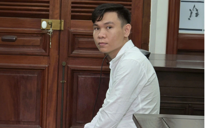 Níu tình bằng cách tung ảnh nhạy cảm của bạn gái lên mạng, gã đàn ông nhận hình phạt thích đáng