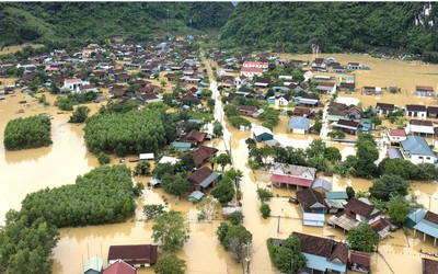 Khẩn trương ứng phó đợt mưa lũ lớn tại Trung Bộ
