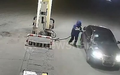 Đổ xăng không trả tiền, tài xế ô tô phóng xe bỏ chạy