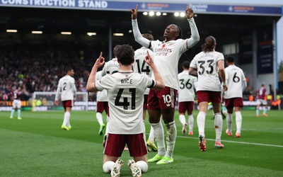 Rice tiết lộ lý do chỉ tay lên trời sau khi ghi bàn cho Arsenal