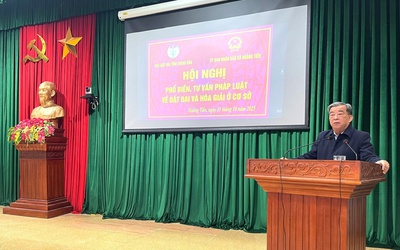 Hội Luật gia Thanh Hóa tư vấn pháp luật đất đai cho người dân xã Hoằng Tiến