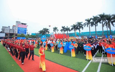 Hà Nội: Hàng nghìn người tham dự Đại hội Thể dục thể thao xã Ô Diên lần thứ I