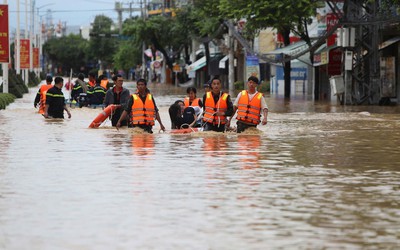 Thông báo Kết luận của Bộ Chính trị về khắc phục hậu quả mưa, lũ đặc biệt lớn ở miền Trung