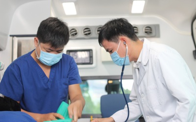 Kích hoạt cấp cứu ngoại viện trong đêm, cứu sống bệnh nhân nguy kịch trên đảo Phú Quốc