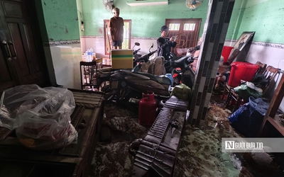 “Chỉ còn biết bám trần nhà chờ cứu”: Người dân Đắk Lắk kể phút đối mặt "tử thần" giữa lũ dữ